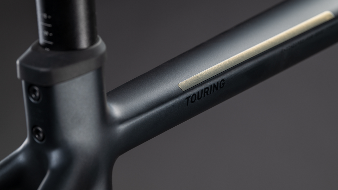 Cube Touring Hybrid ONE 600 coal´n´chrome (2026)