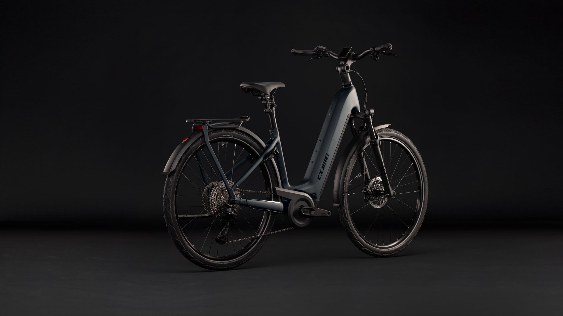 Cube Kathmandu Hybrid Pro 800 Easy Entry coal´n´black (2027)