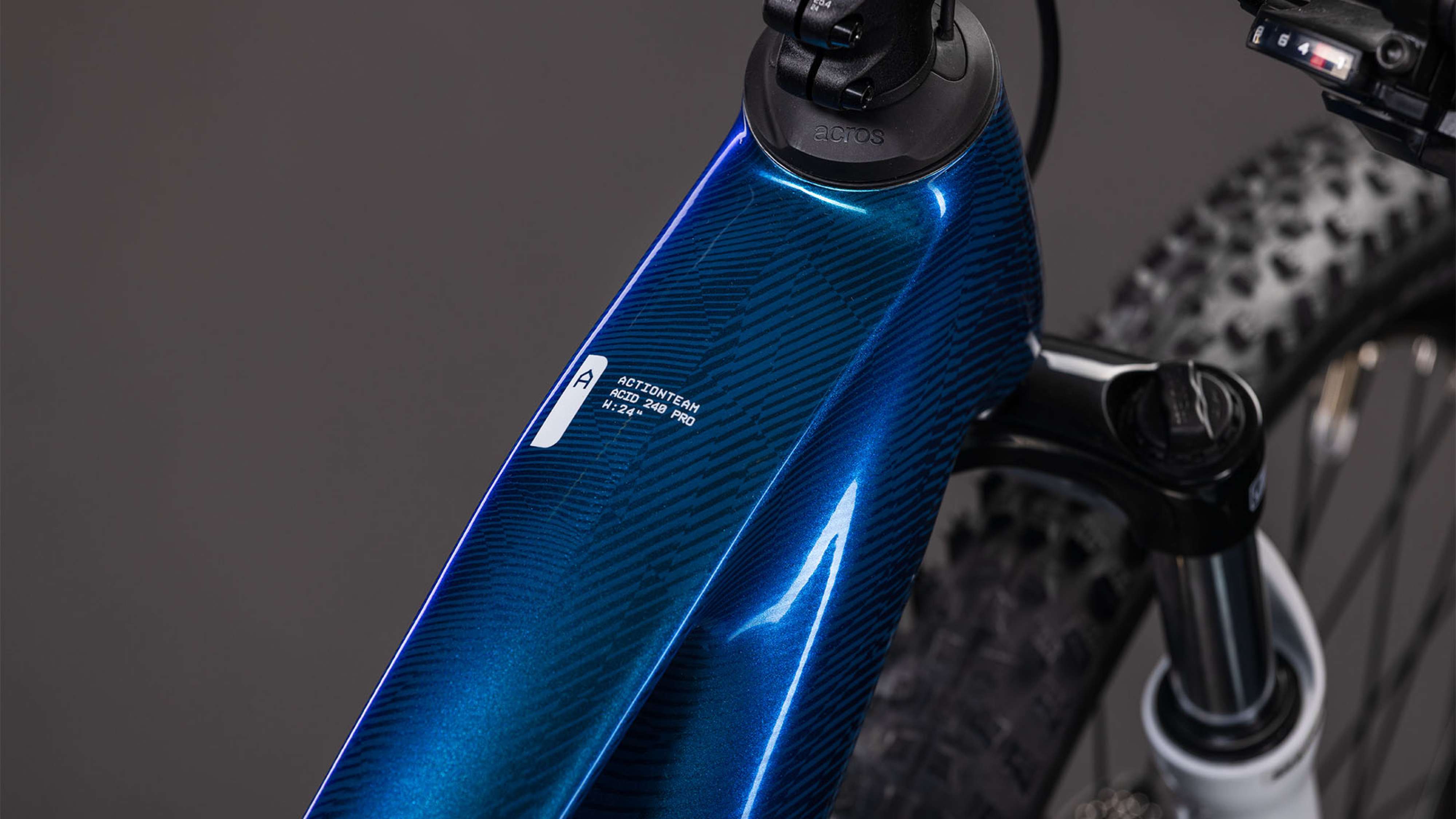 Cube Acid 240 Hybrid Rookie Pro 400X actionteam (2027)