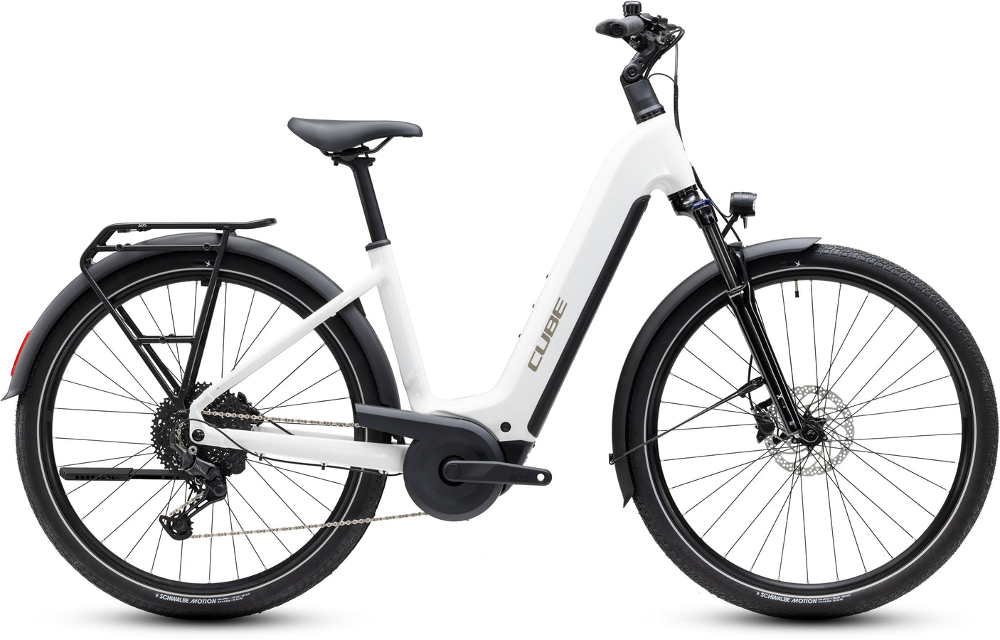 Cube Touring Hybrid ONE 600 Easy Entry metallicwhite´n´chrome (2027)