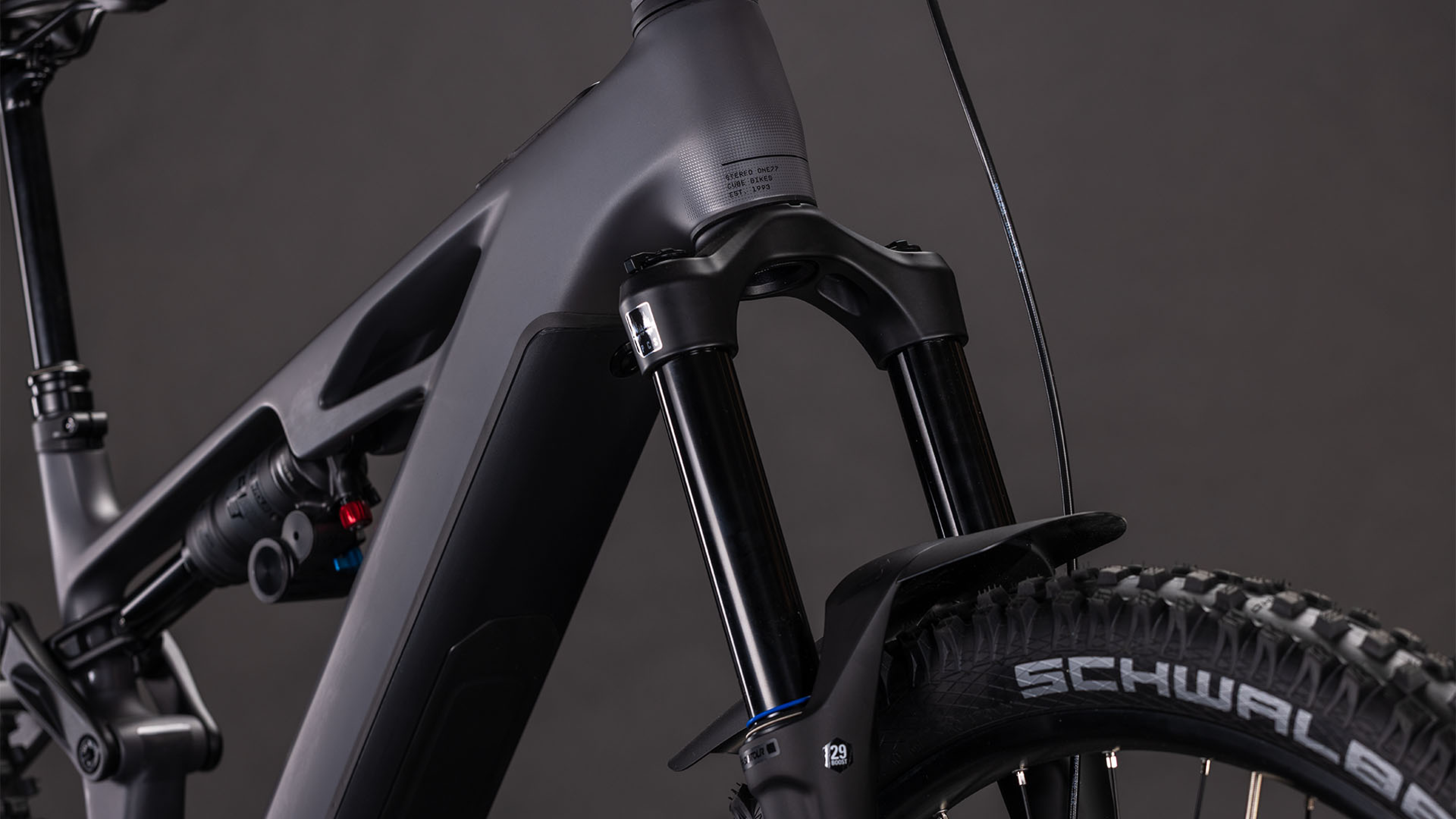 Cube Stereo Hybrid ONE77 HPC Race 800  irongrey´n´black (2026)