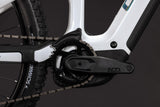 Cube Stereo Hybrid ONE44 HPC Pro 800  metallicwhite´n´blue (2027)