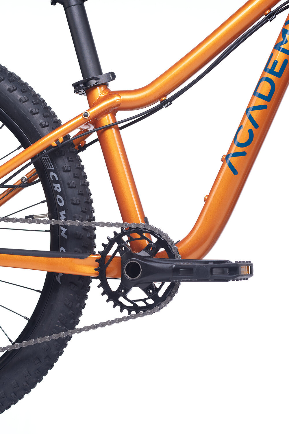 ACADEMY Trail 5 24" Amber (2027)