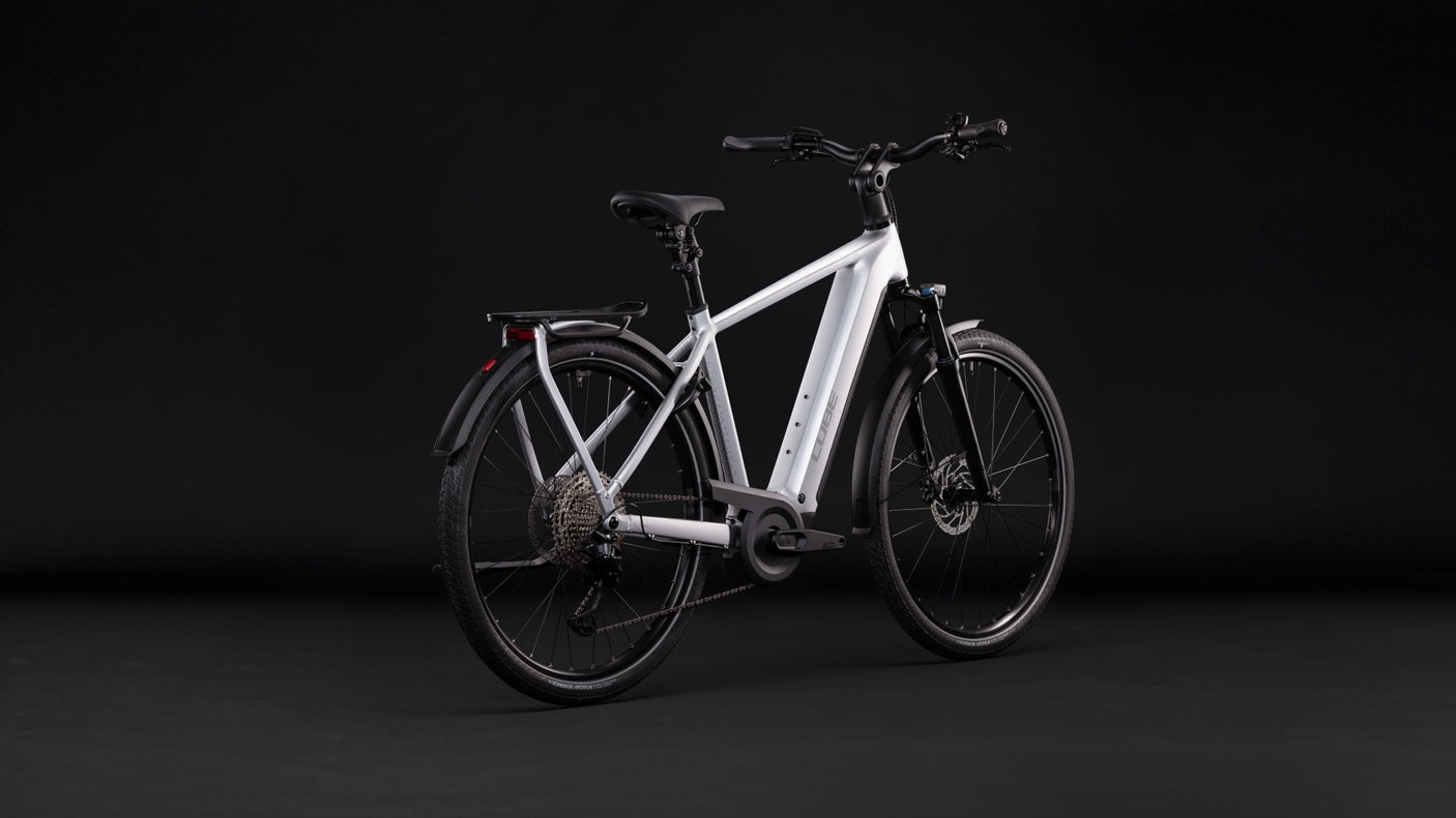 Cube Kathmandu Hybrid ONE 800 Diamant silverstar´n´reflex (2027)