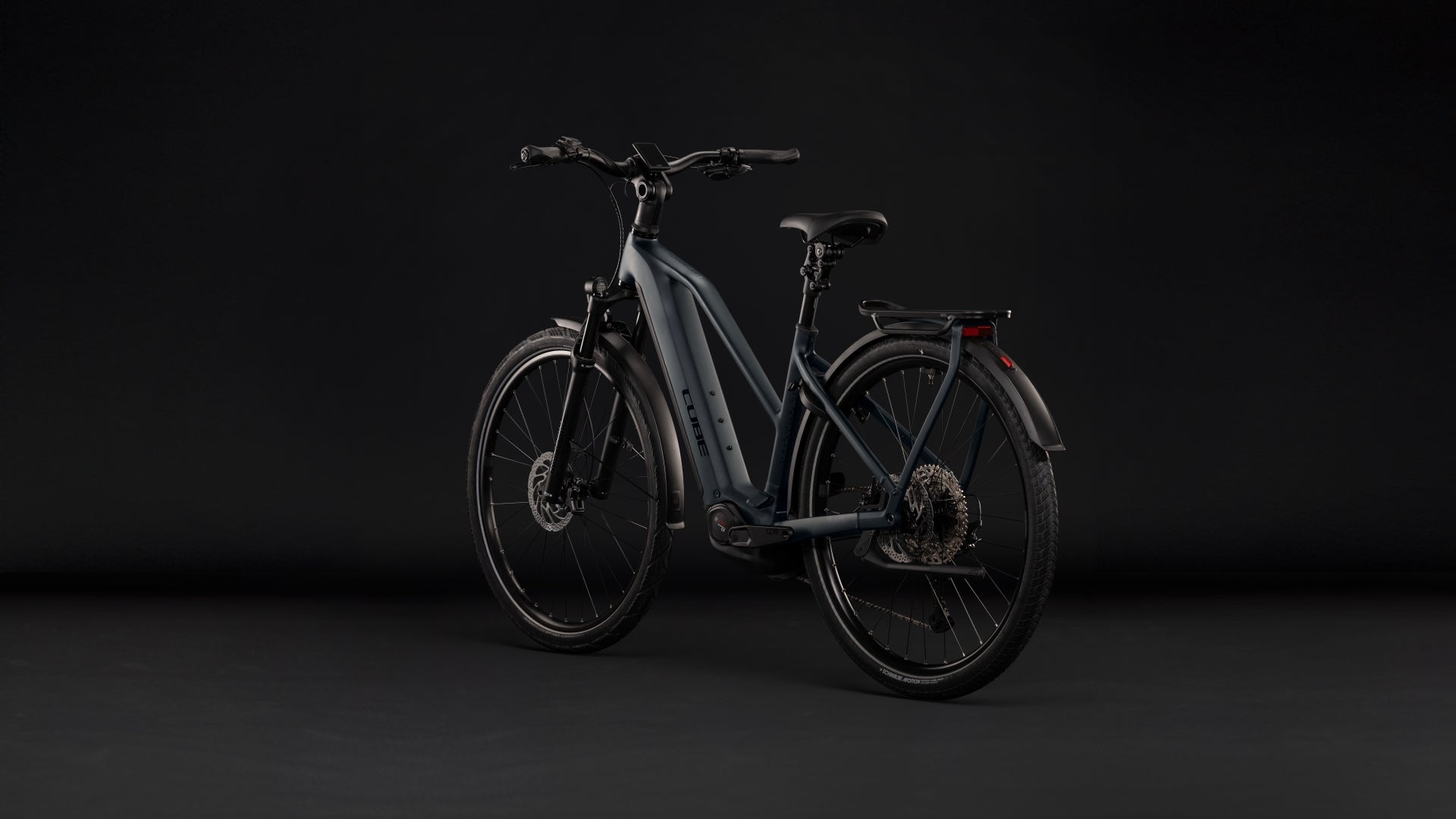 Cube Kathmandu Hybrid Pro 800 Trapez coal´n´black (2027)